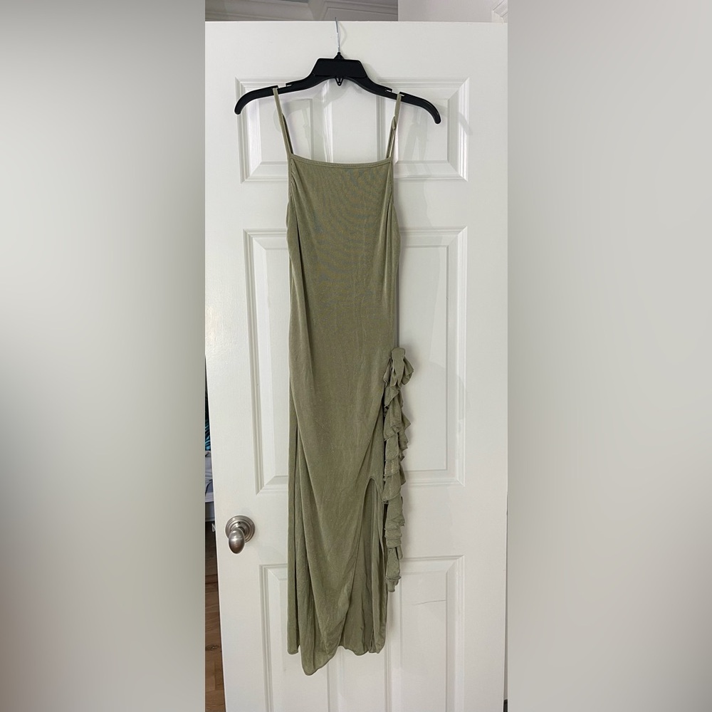 Elegant Olive Green Dress with Ruffle Detail